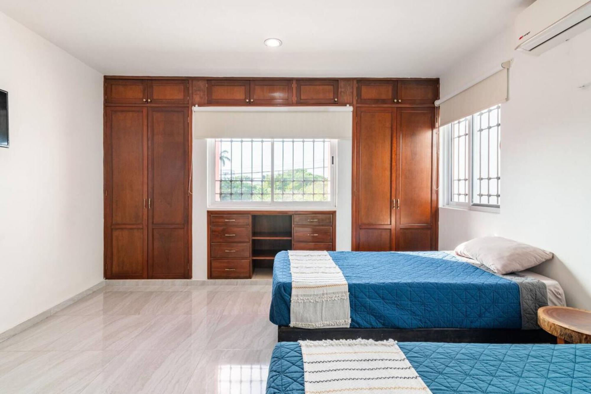 Villa Moderna Con Alberca, Gimnasio Y Cochera ميريدا المظهر الخارجي الصورة