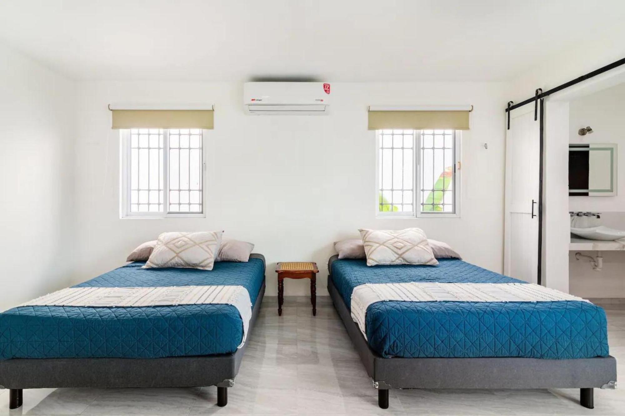 Villa Moderna Con Alberca, Gimnasio Y Cochera ميريدا المظهر الخارجي الصورة