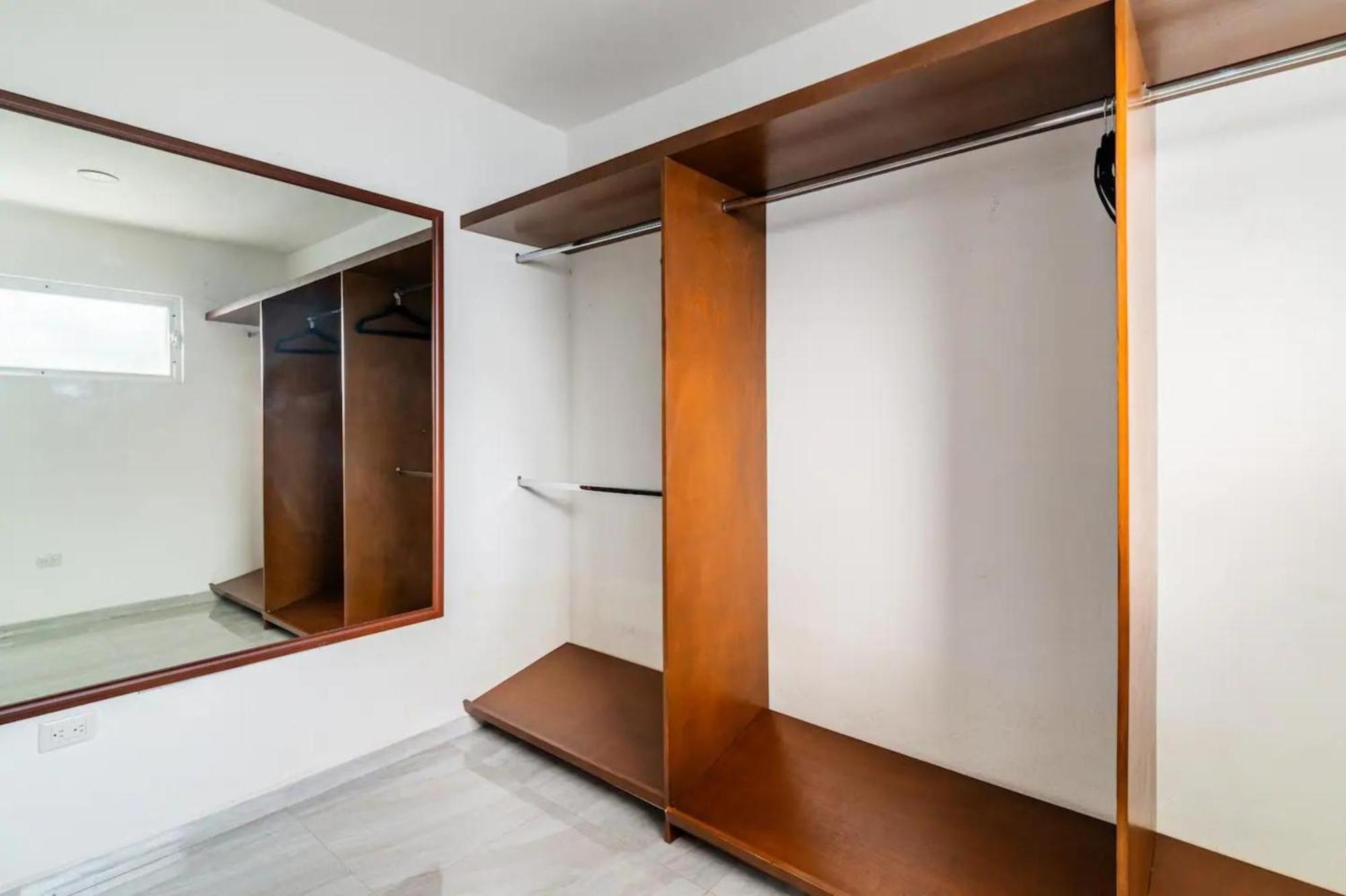 Villa Moderna Con Alberca, Gimnasio Y Cochera ميريدا المظهر الخارجي الصورة