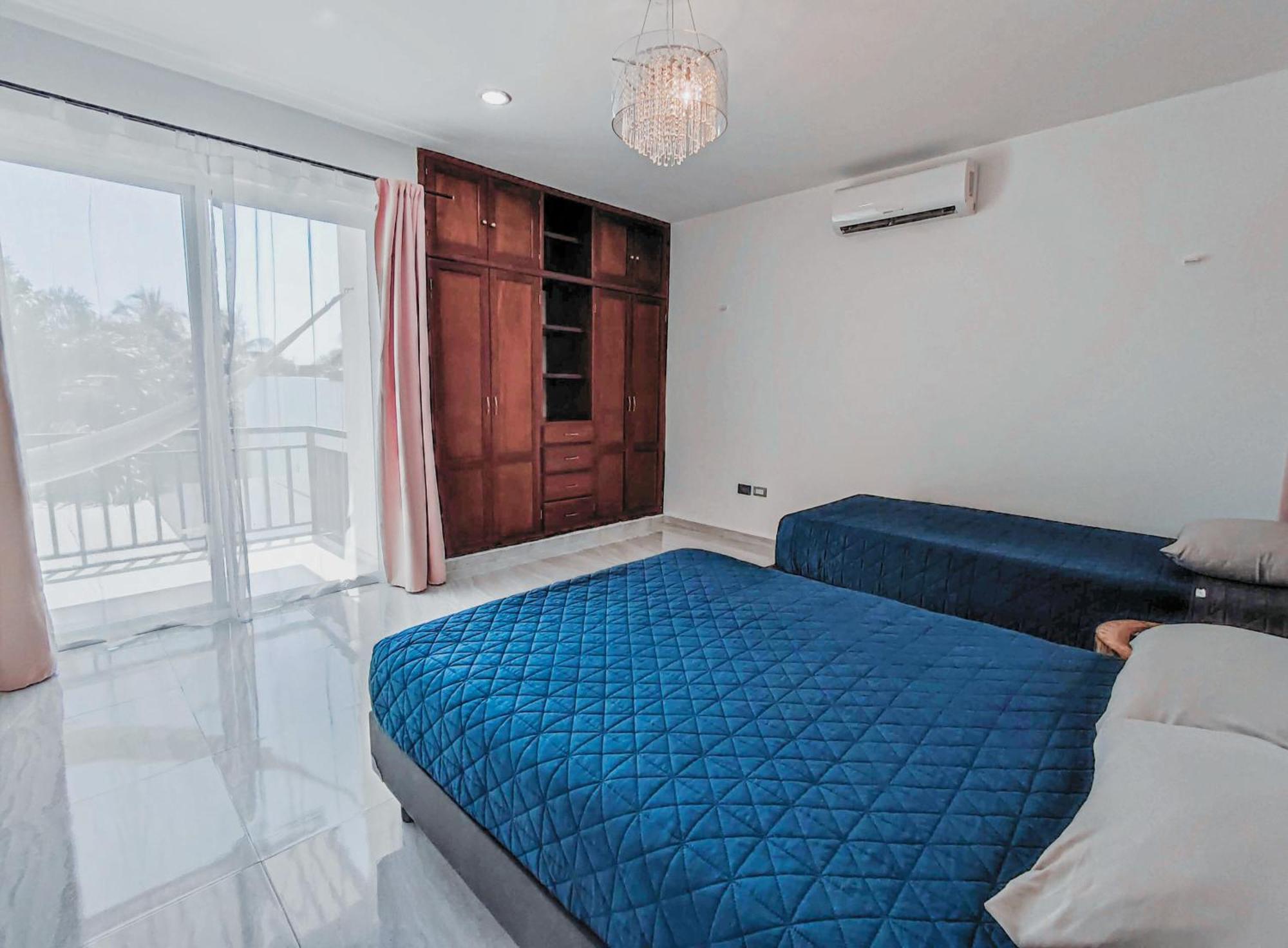 Villa Moderna Con Alberca, Gimnasio Y Cochera ميريدا المظهر الخارجي الصورة