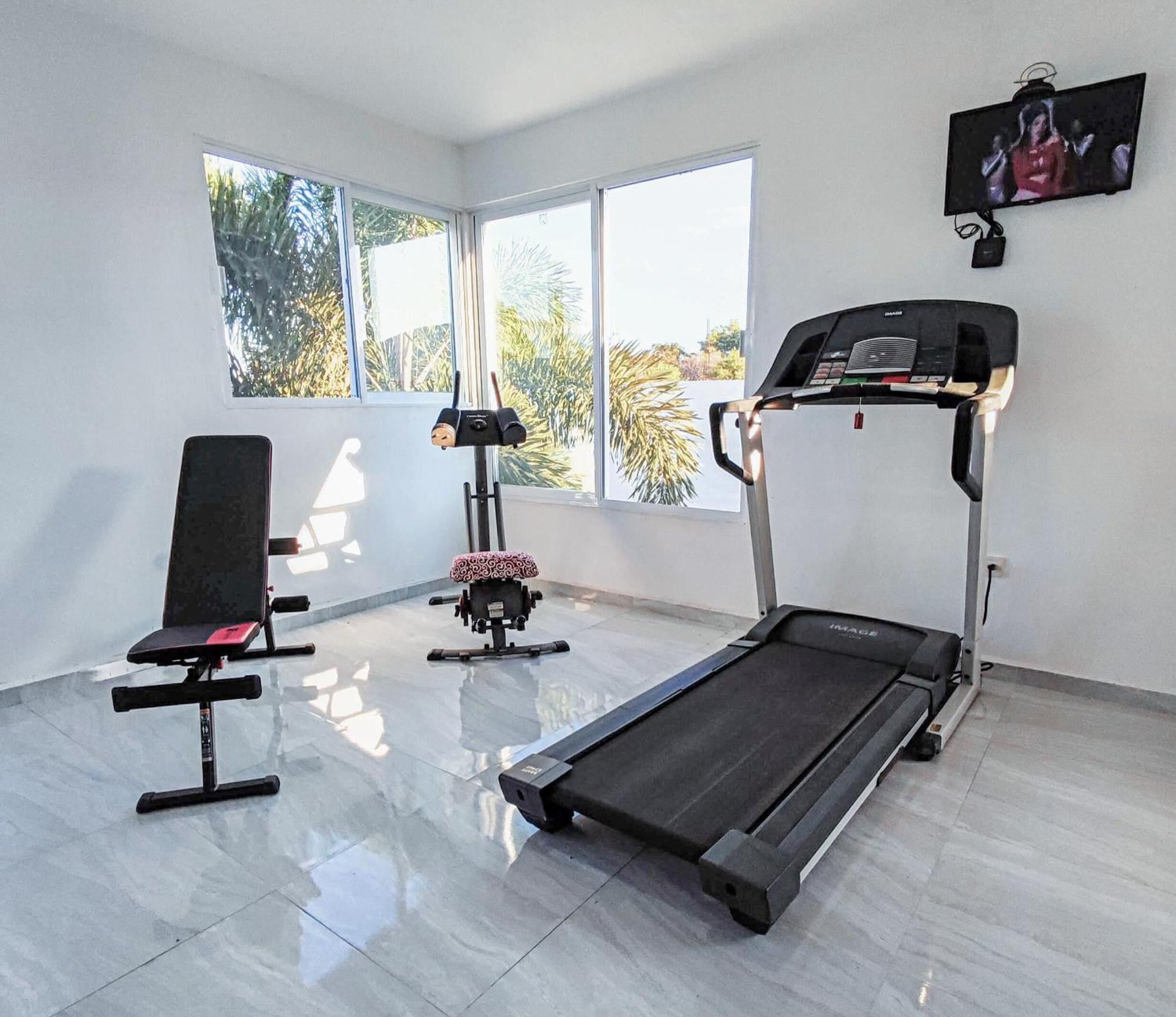 Villa Moderna Con Alberca, Gimnasio Y Cochera ميريدا المظهر الخارجي الصورة